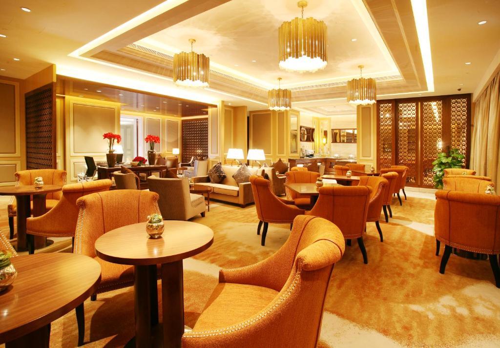 Landison Green Town Hotel Xinchang מראה חיצוני תמונה